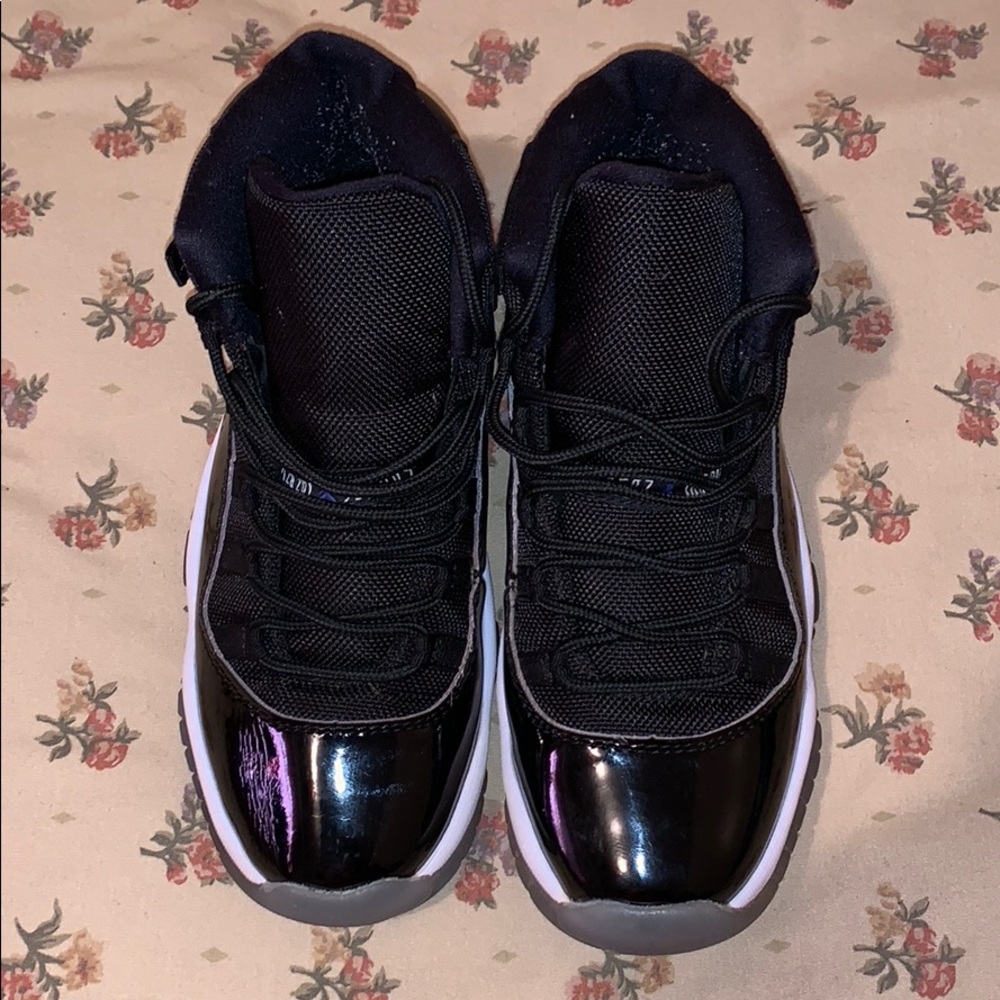 Jordan 11 Space Jams